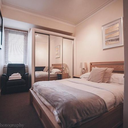 Prime 2 Bedroom City Centre Apt Aberdeen Exteriér fotografie